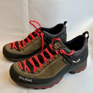 Salewa MTN Trainer 2 GTX Hiking Shoes Women’s 6.5 Vibram Gore-Tex